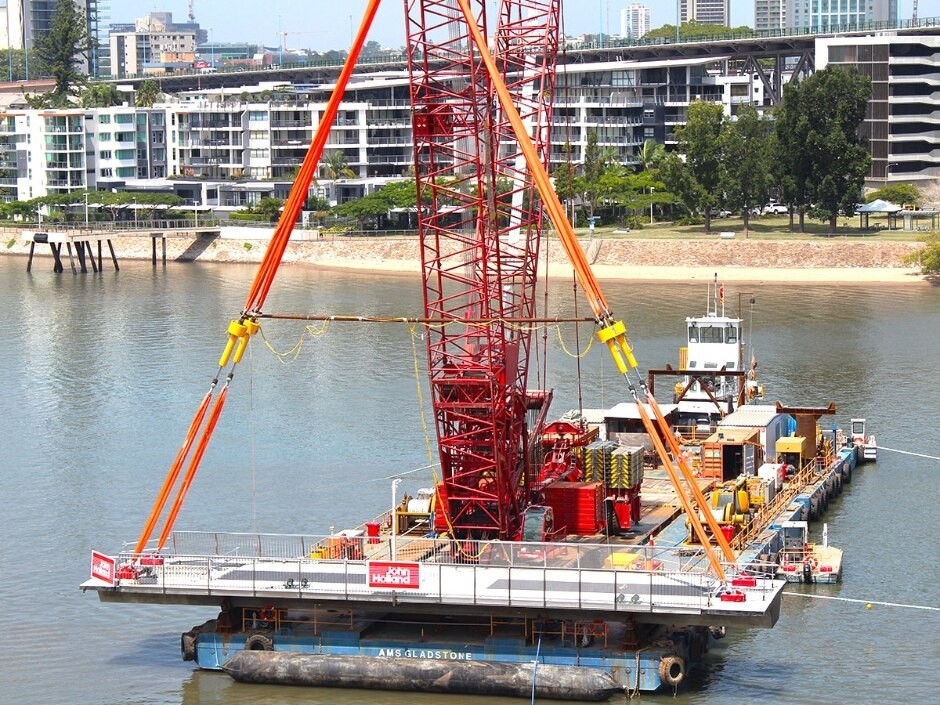 SyncHoist Lifts and Positions Brisbane Riverwalk Concrete Girders
